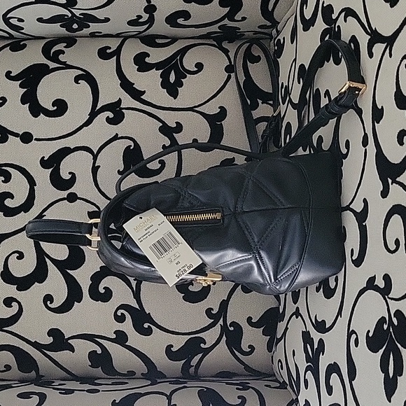 Michael Kors Serena Md Flap Backpack - Picture 3 of 6